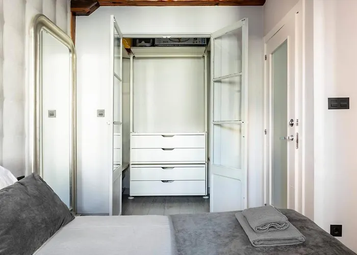 Hall 2 Séjour chez l'habitant *